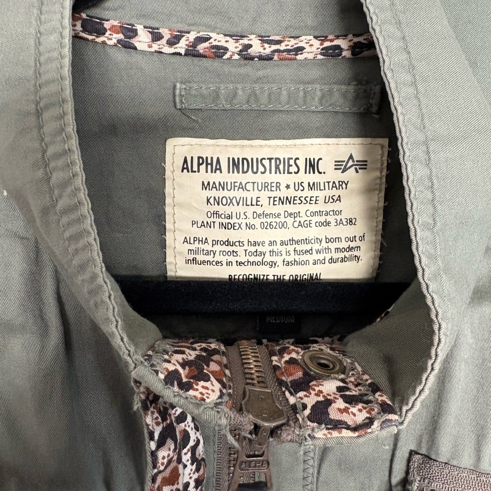 Alpha Industries Jacket RARE - Picture 2 of 6